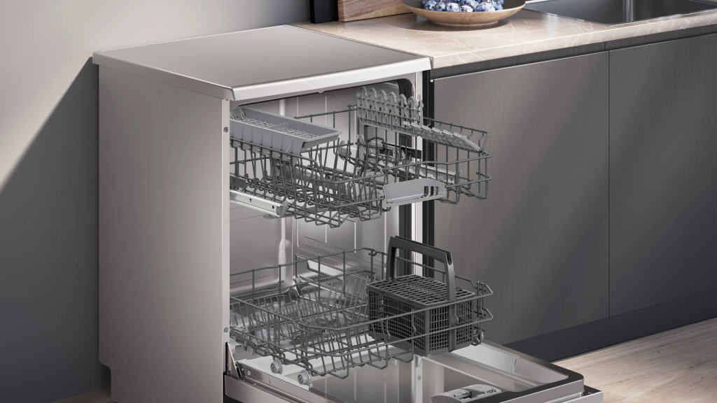 iQ100 Solo Bulaşık Makinesi 60 cm Kolay Temizlenebilir Inox